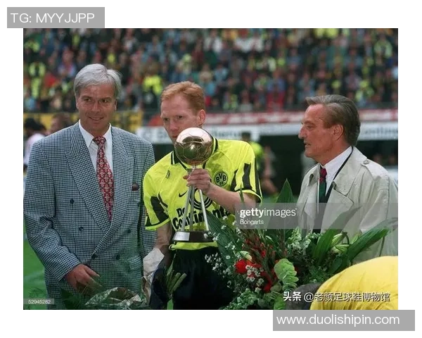 西德与东德足球传奇人物对比分析 球员风采与历史影响的深度解读